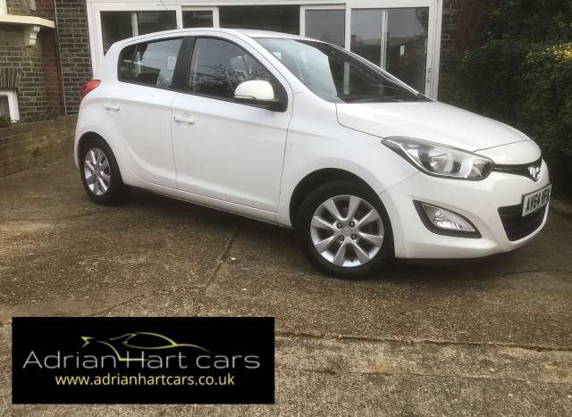 Hyundai i20 1.2 Active 5dr Hatchback Petrol White